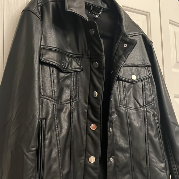 Fashion nova leather jacket shacket - Picture 2 of 5